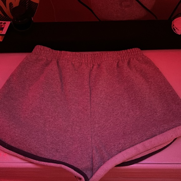 Malibu shorts - Picture 2 of 2